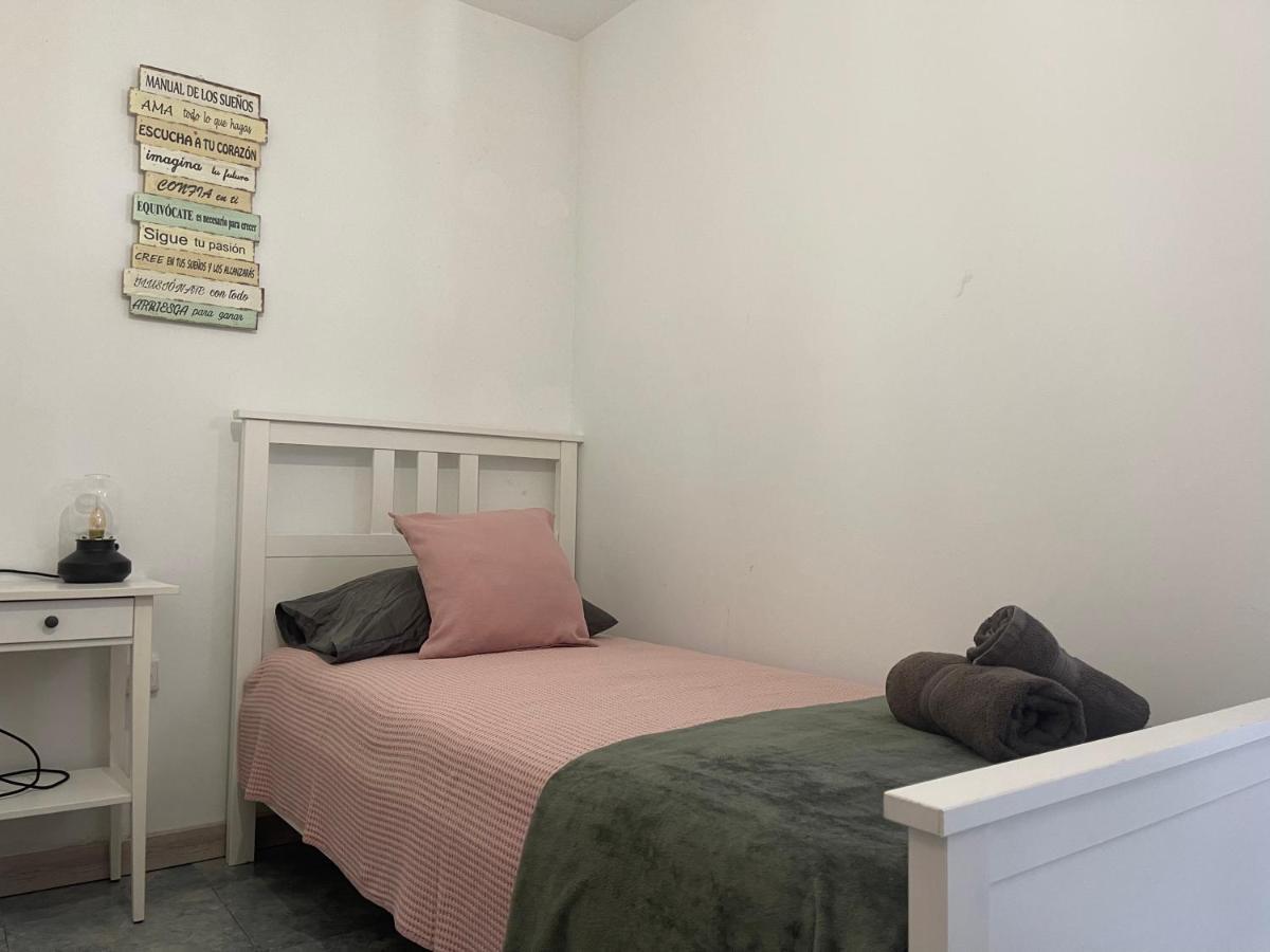 Atte'S House, Pozo Izquierdo Apartment Luaran gambar